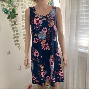 💎(4/$30) Sz M Mudd Floral Dress